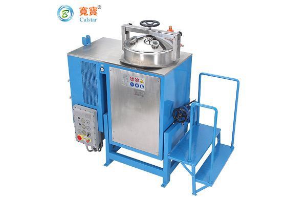 In che modo la macchina per il recupero del solvente recupera solventi misti?